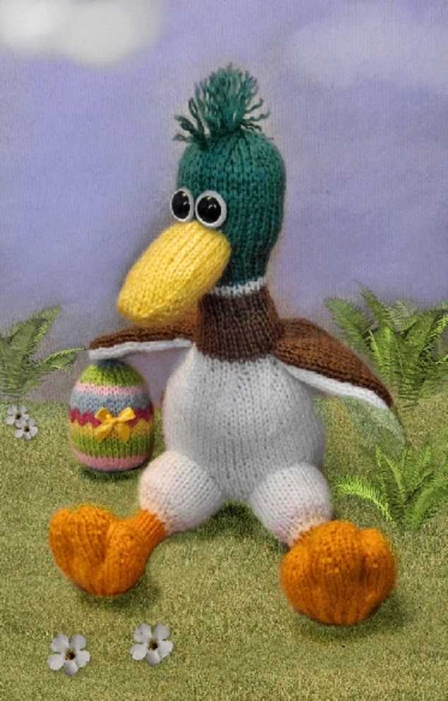 Knit duck pattern