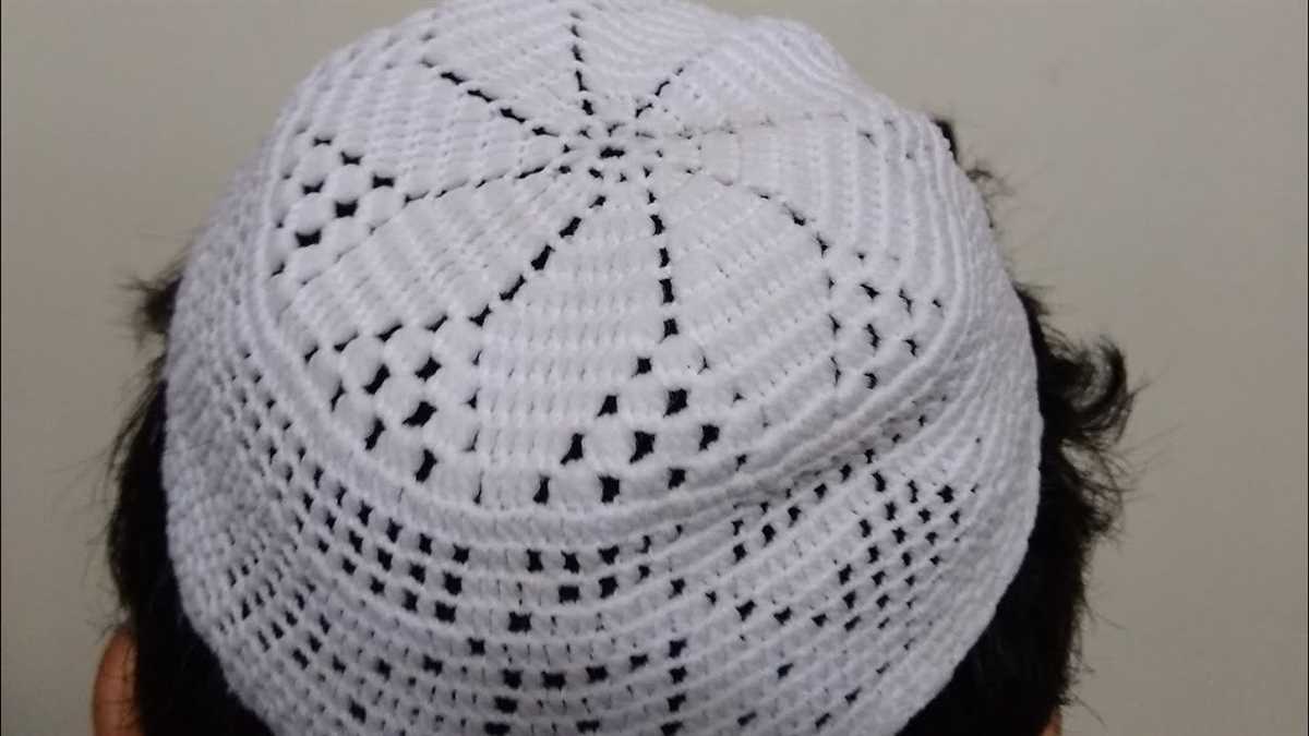 Knitted kufi hat pattern