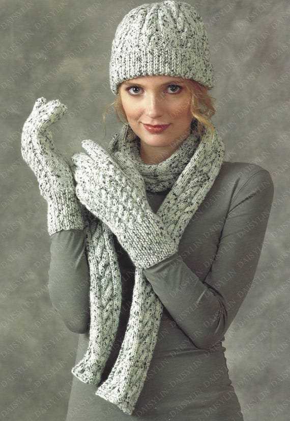 Free hat scarf and gloves knitting pattern