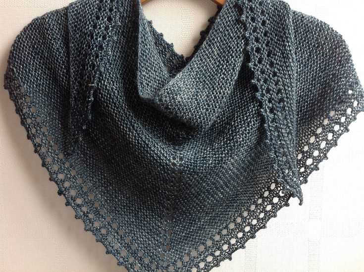 Small shawl knitting pattern