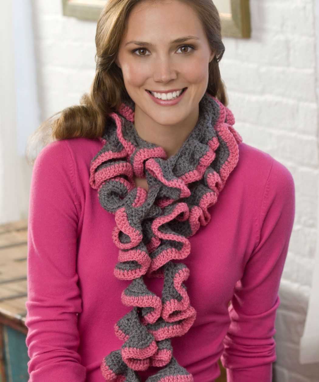 Knitted ruffle scarf pattern free