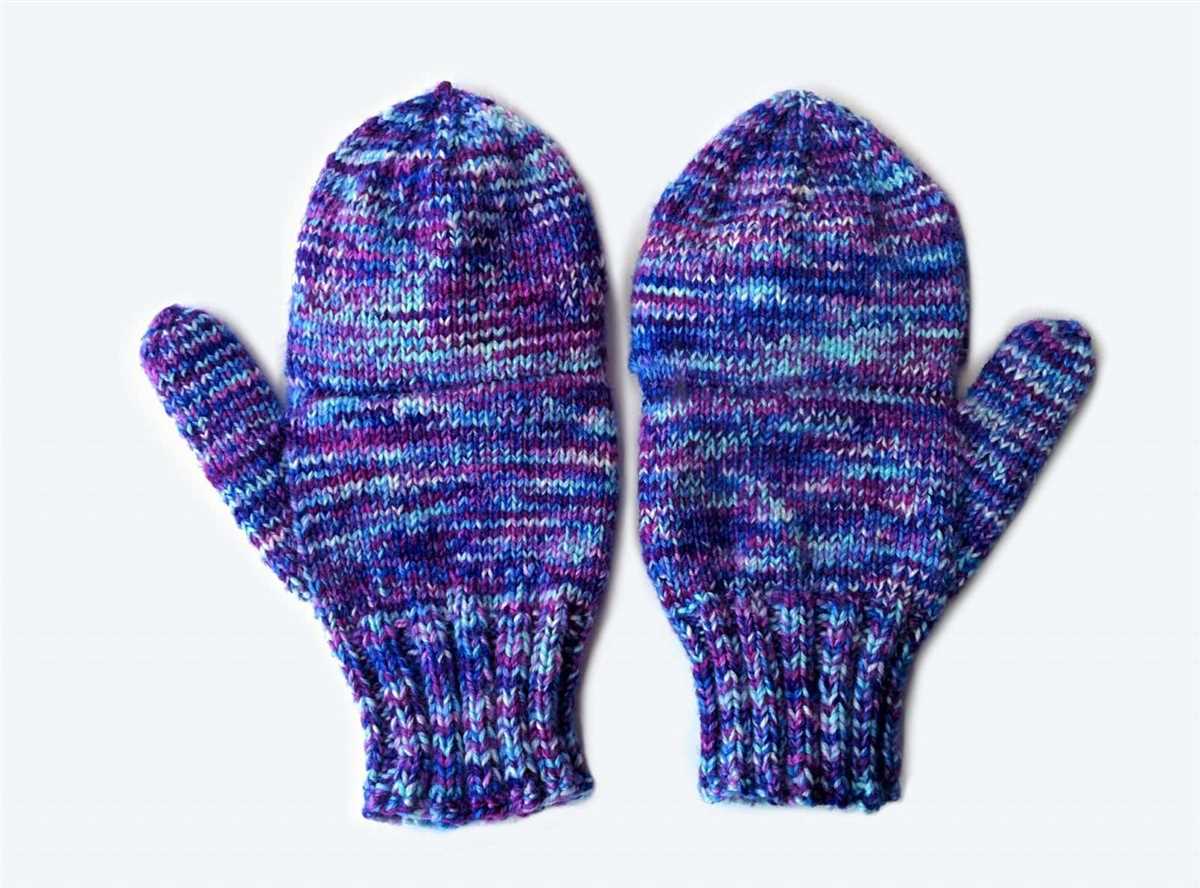 Free knit pattern for two needle mittens