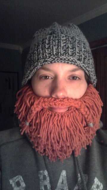 Free knitted beard pattern