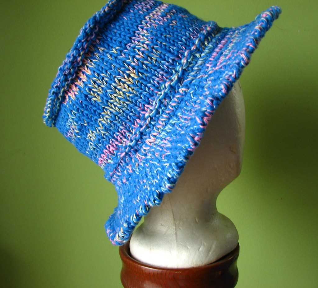 Free knitted bucket hat pattern