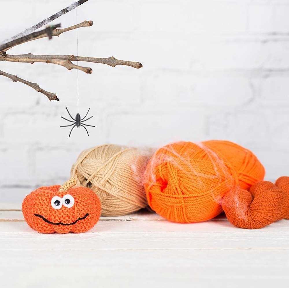 Free knitted pumpkin pattern