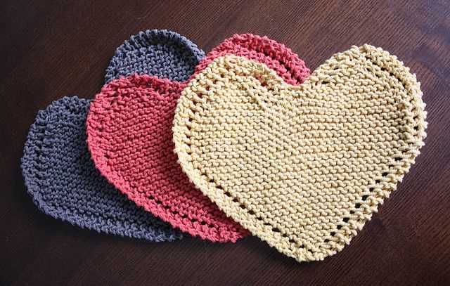 Free knitting pattern for heart shaped