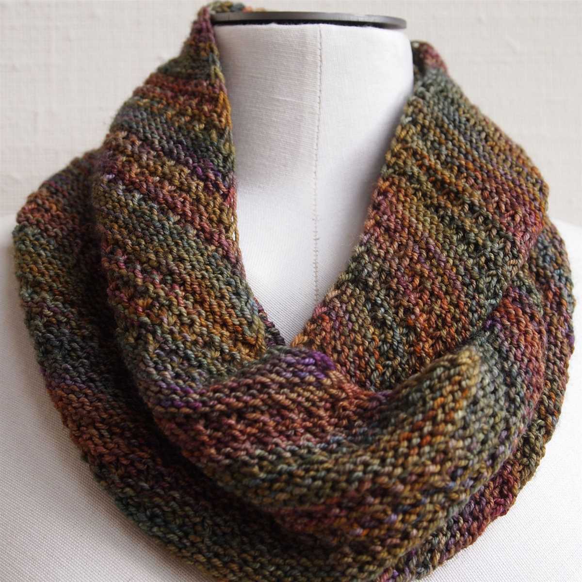 Free knitting pattern for snood