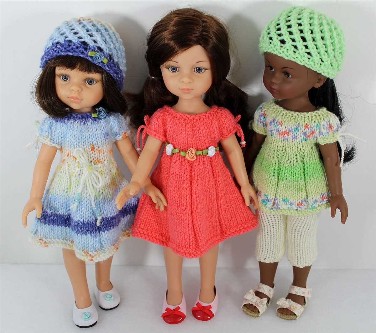 Free knitting patterns for 10 inch dolls clothes
