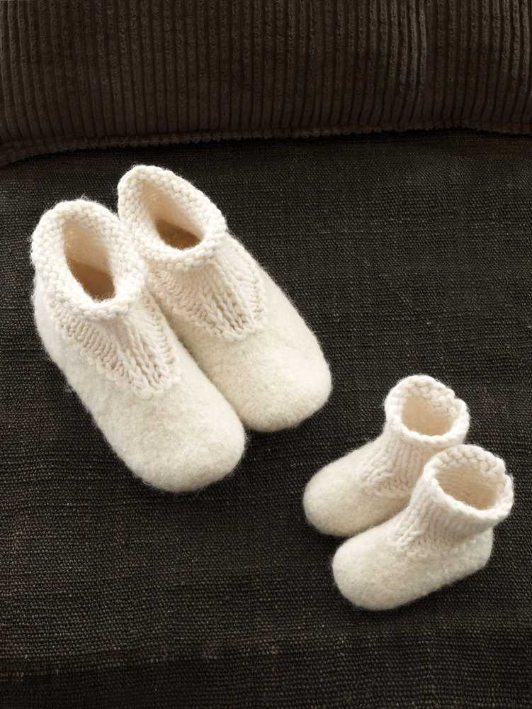 Free knitting patterns for childrens slippers