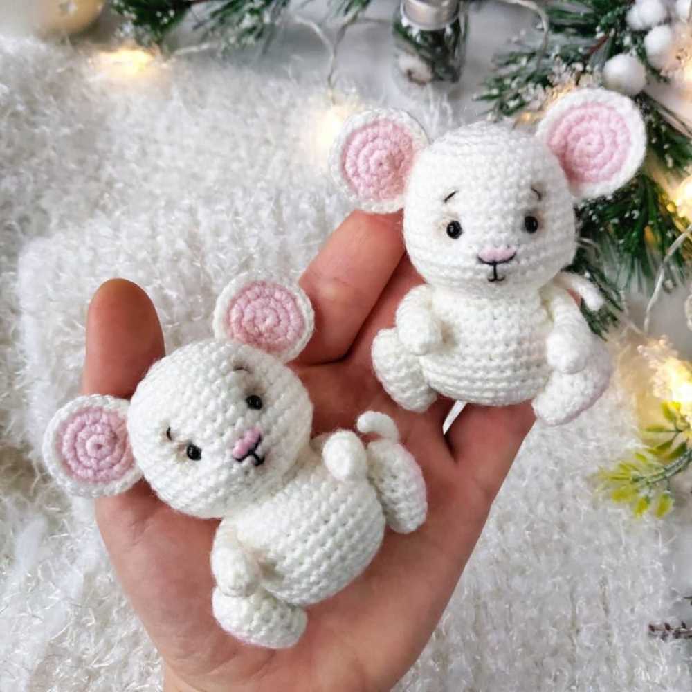 Free knitting patterns for small toys