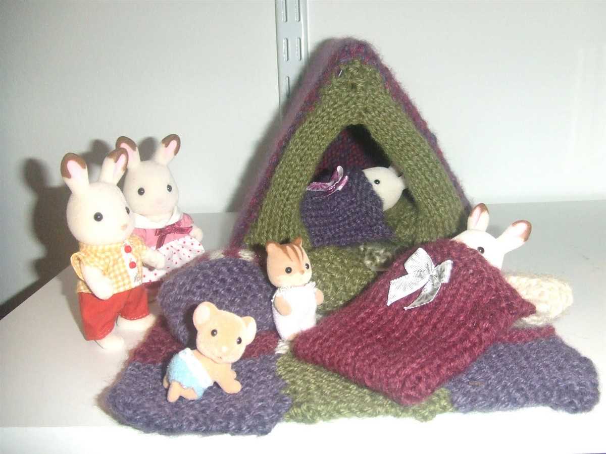 Free knitting patterns for sylvanian families