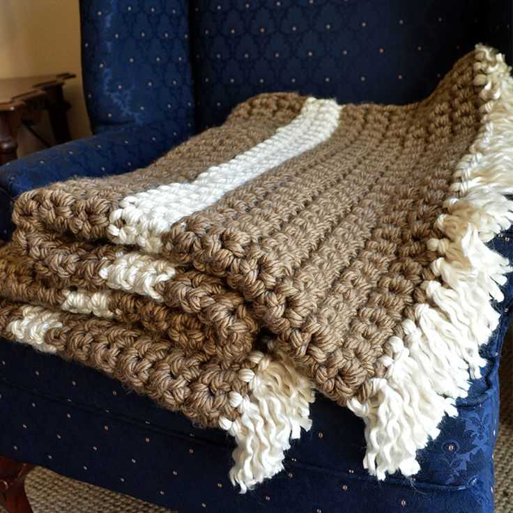 Free knitting patterns using bulky yarn