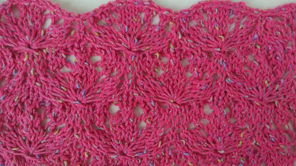 Flower knit pattern