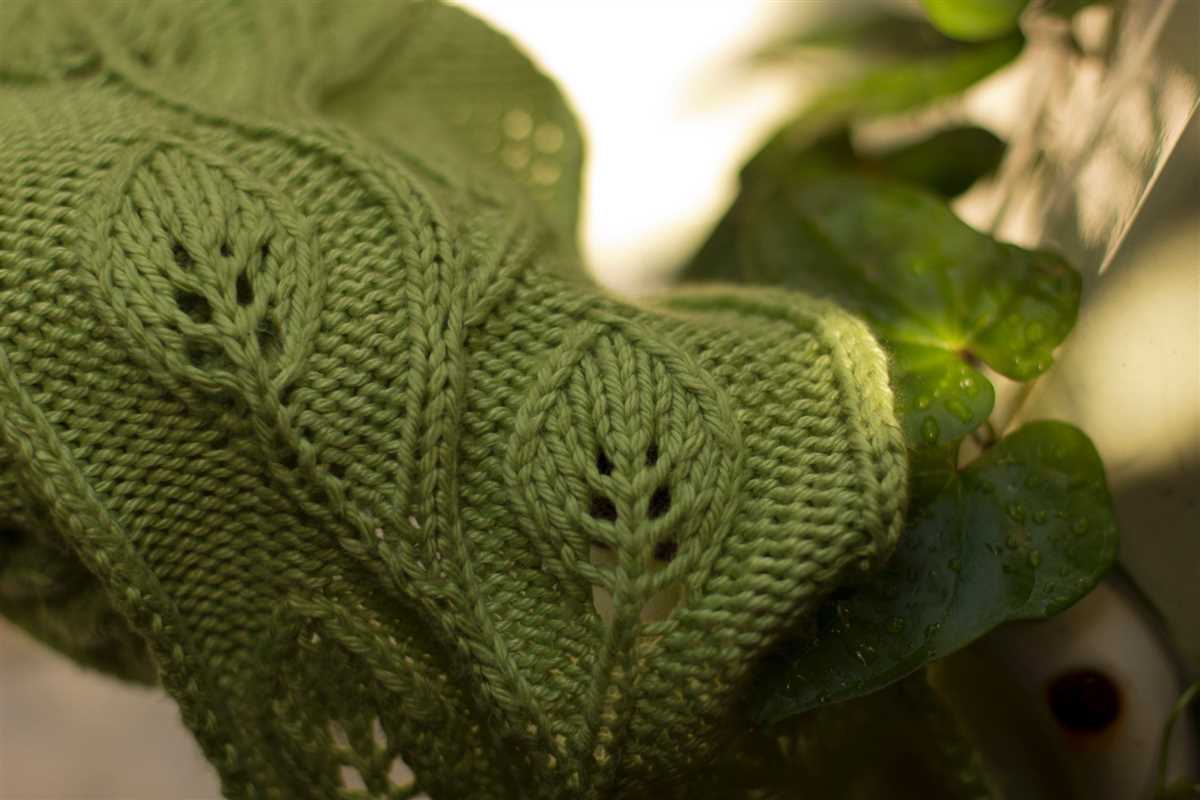 Leaf sweater knitting pattern