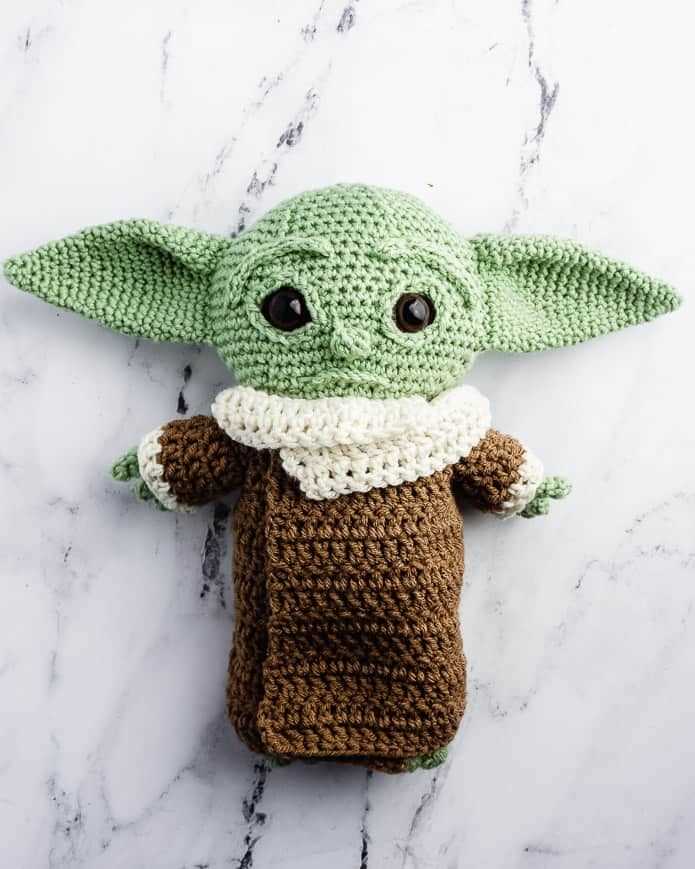 Free yoda knitting pattern