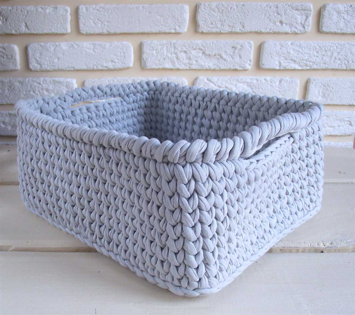 Knit square basket pattern