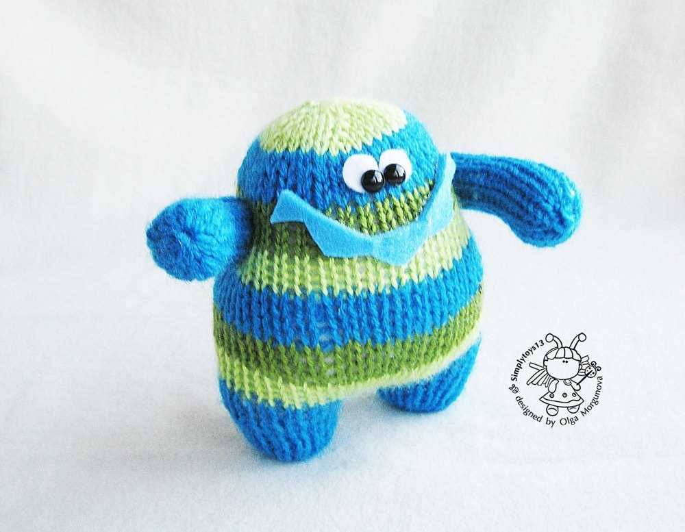 Knitted monster pattern