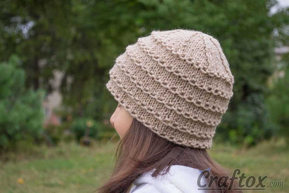 Women's beanie knitting pattern free