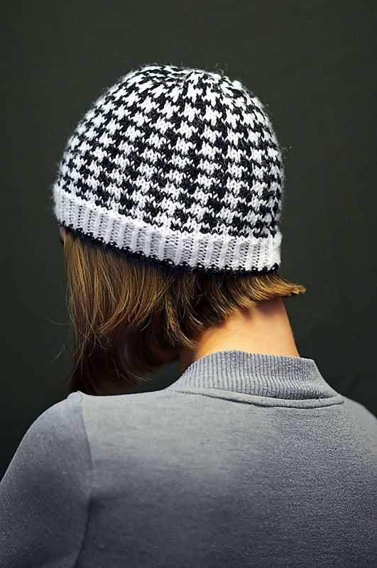 Free knit hat pattern size 8 needles