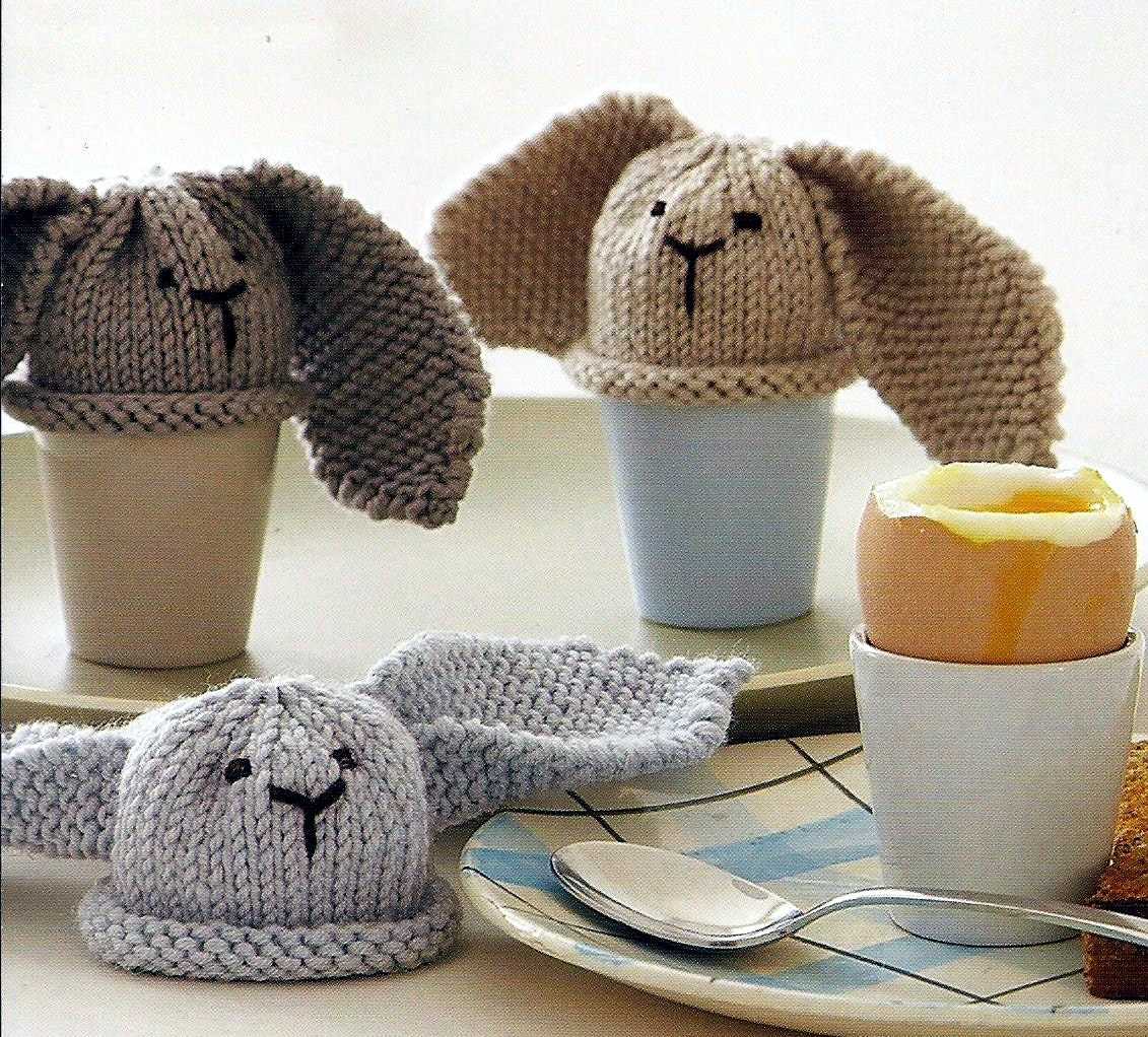 Free knitted bunny egg cosy pattern