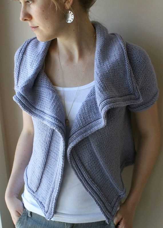 Free knitting pattern for women's short sleeve cardigan