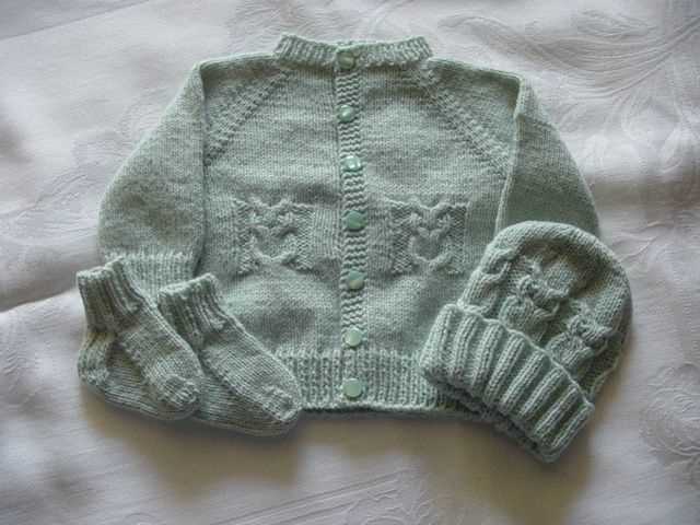 Free knitting patterns for babies straight needles