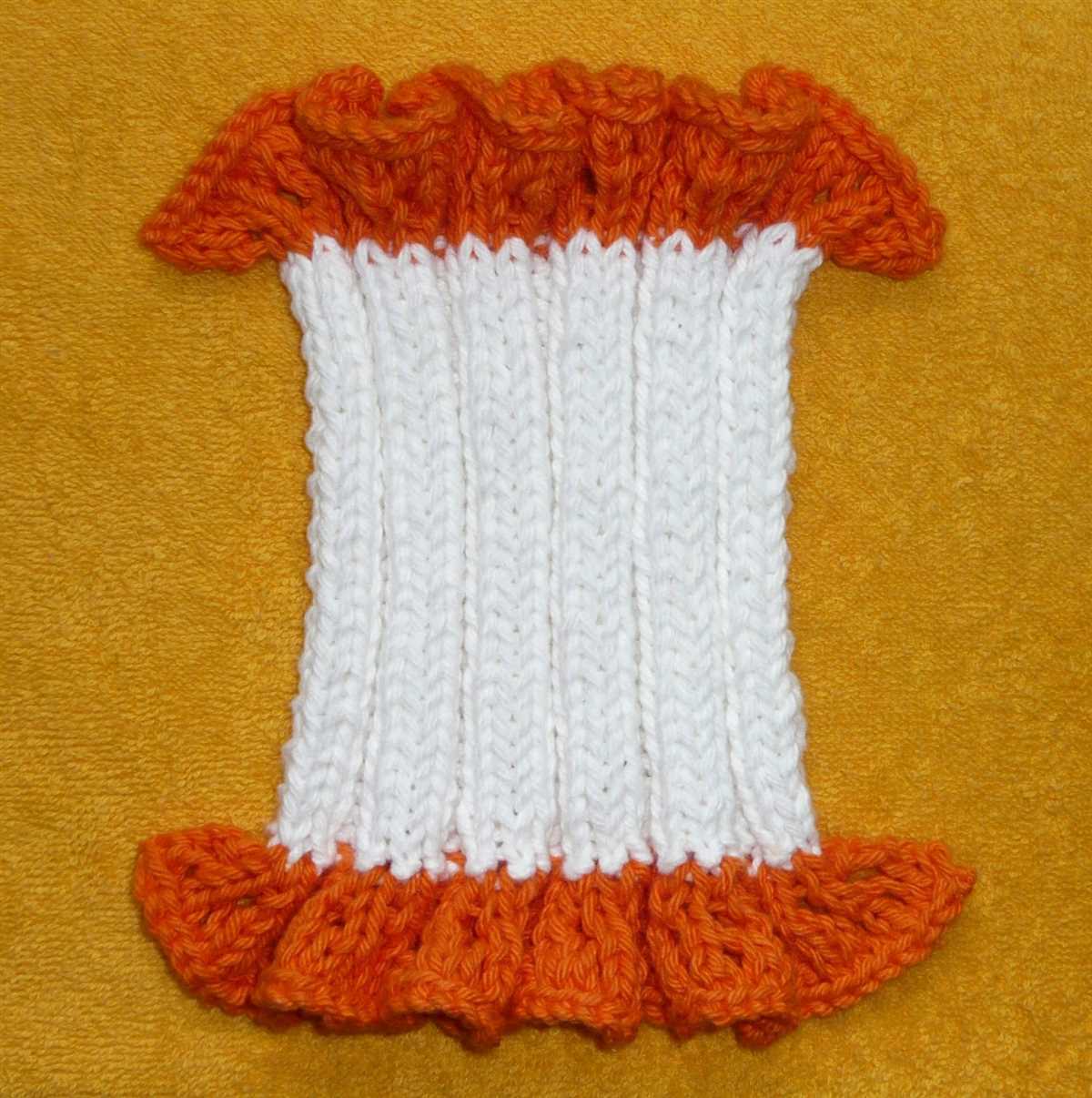 Free knitting patterns for chocolate orange covers