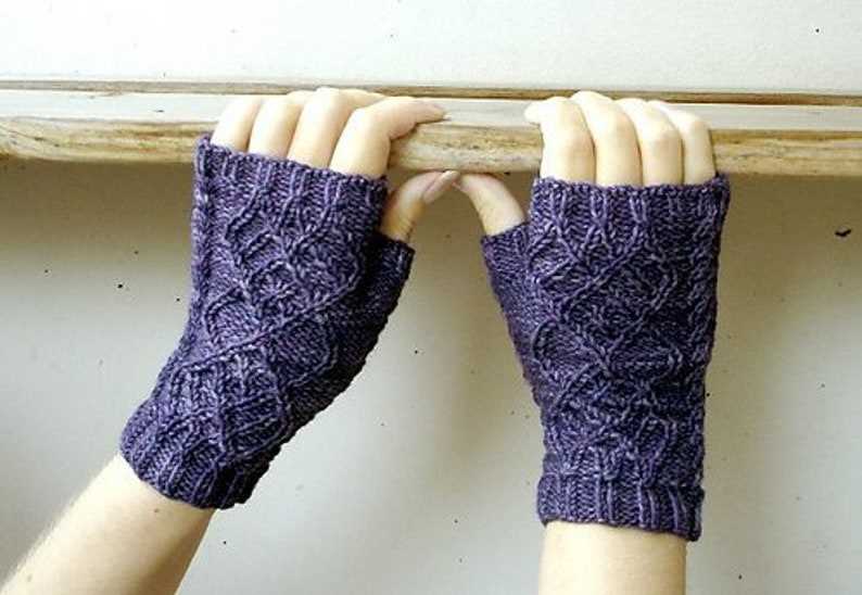 Free knitting patterns for fingering weight yarn