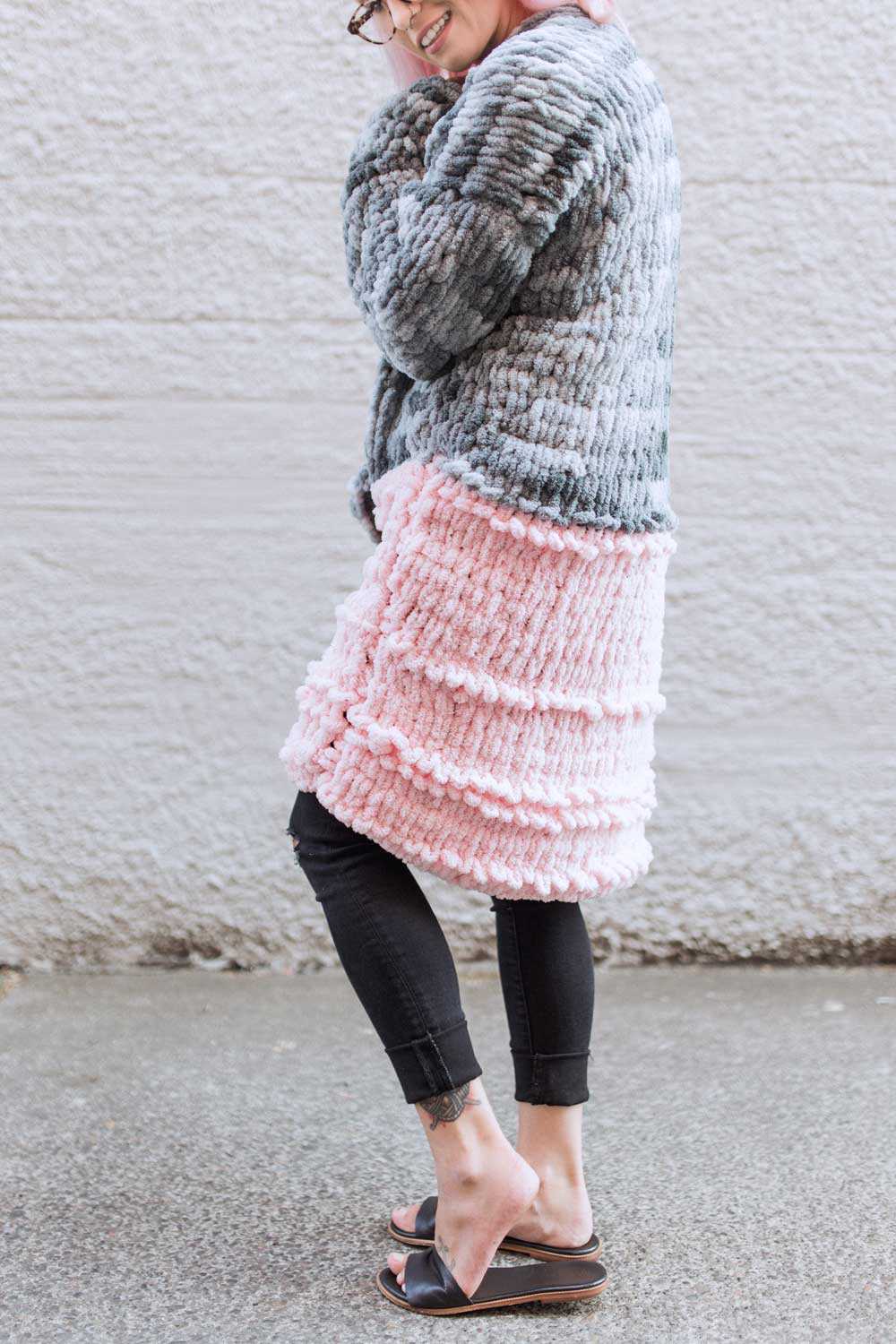 Free loopy cardigan knitting pattern