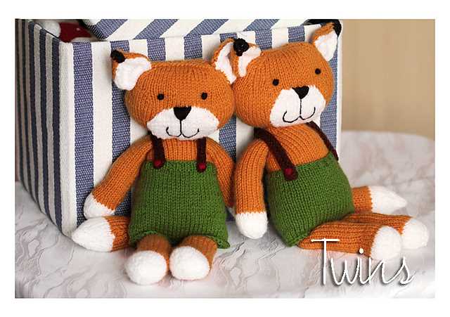 Knitted fox pattern