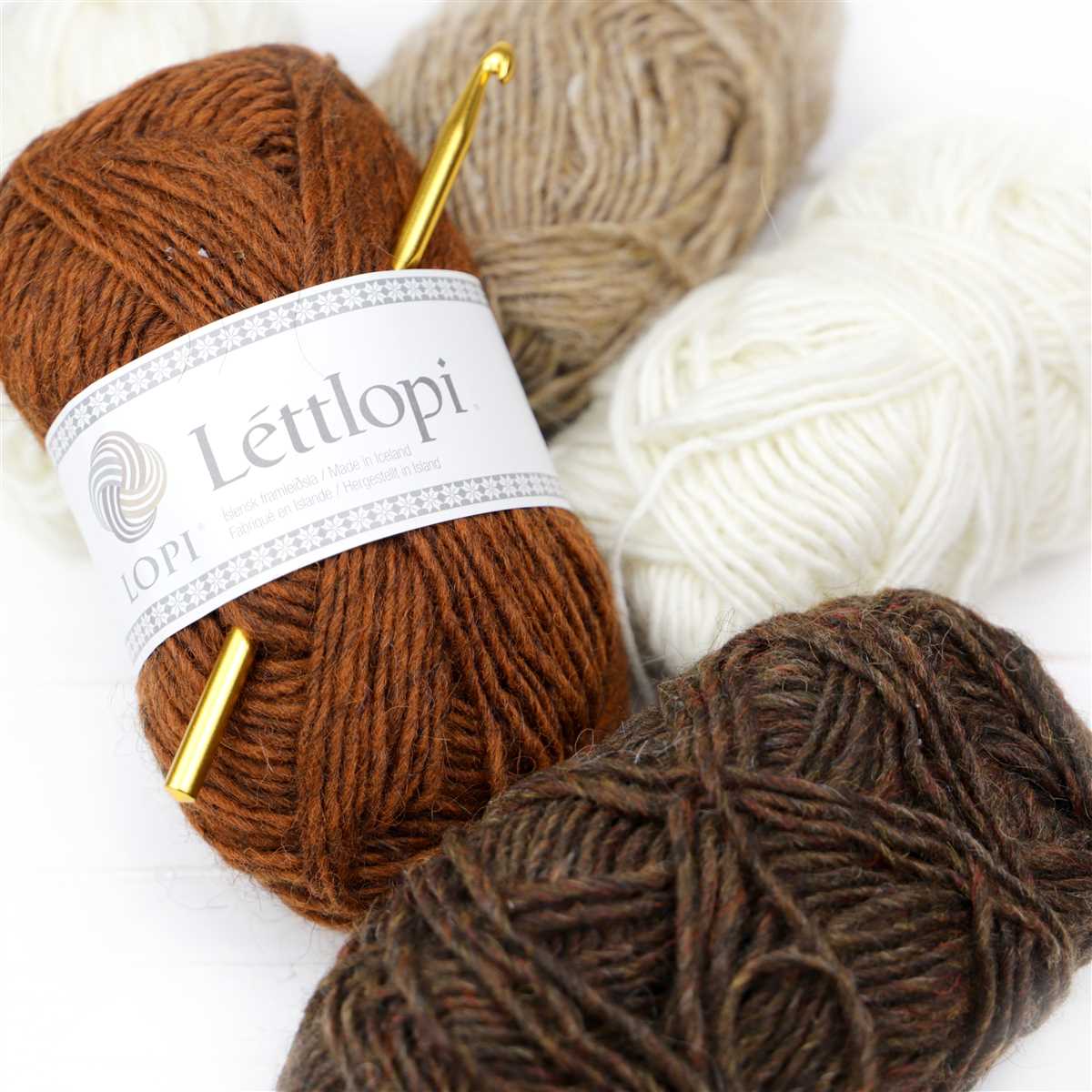 Knitting patterns for lettlopi yarn