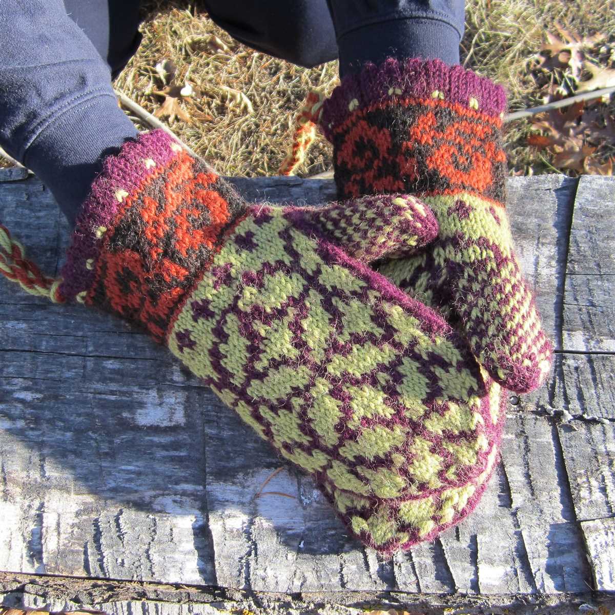 Fair isle gloves knitting pattern