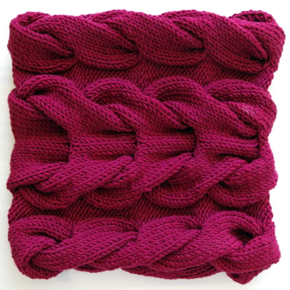 Easy chunky cable knit scarf pattern