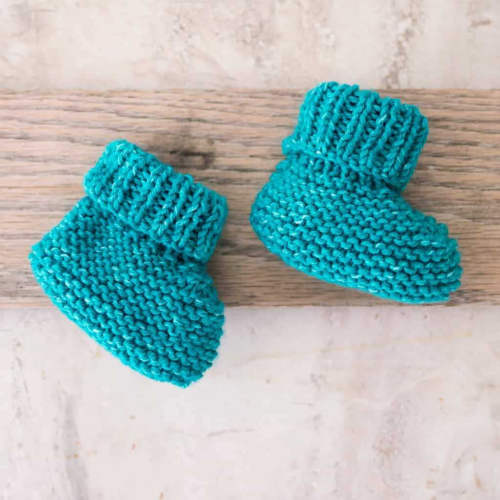 Free knitting patterns for babies straight needles