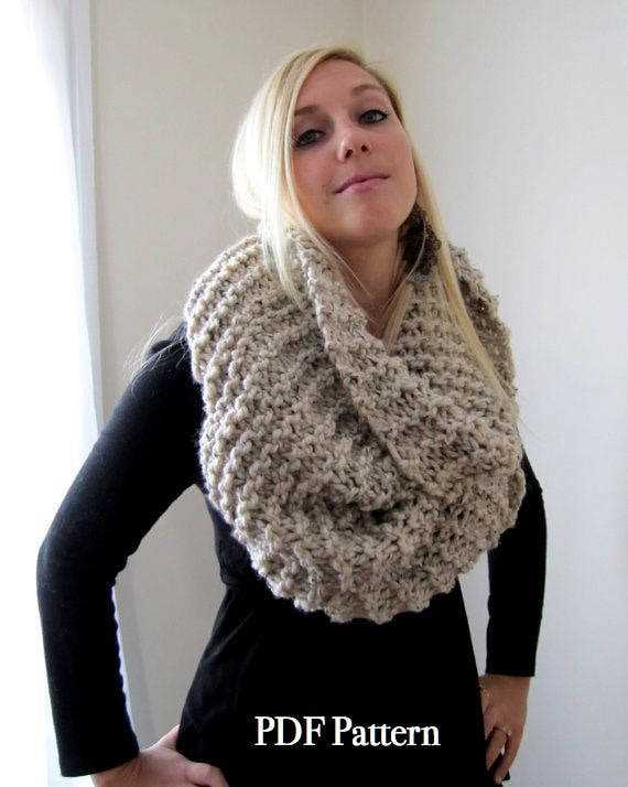 Super chunky cowl knitting pattern