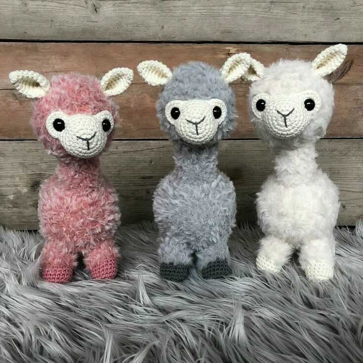 Knitted llama toy pattern