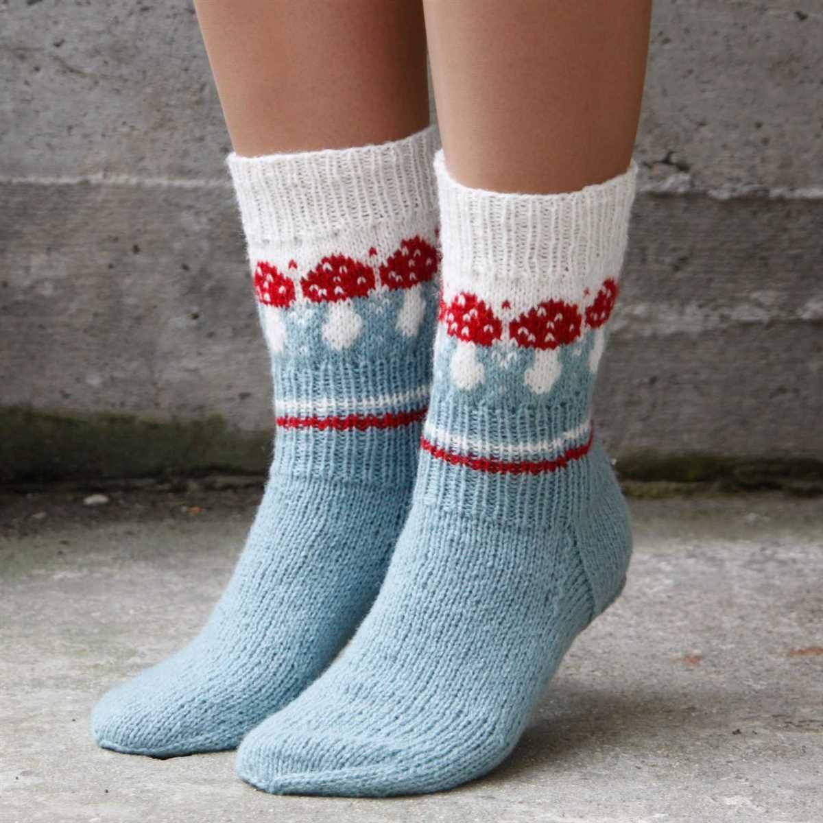 Knitted mukluks pattern free