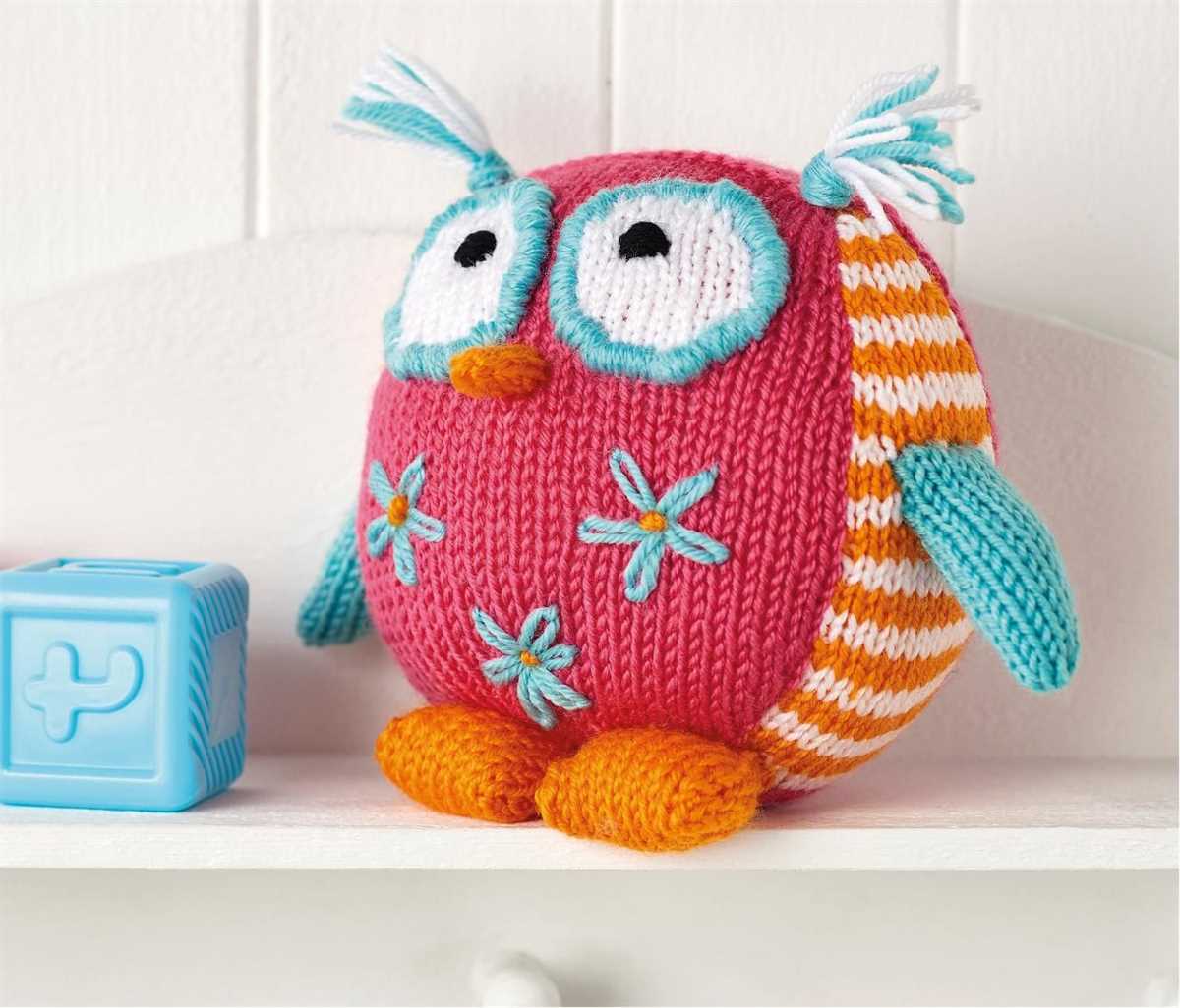 Knitted owl toy pattern free