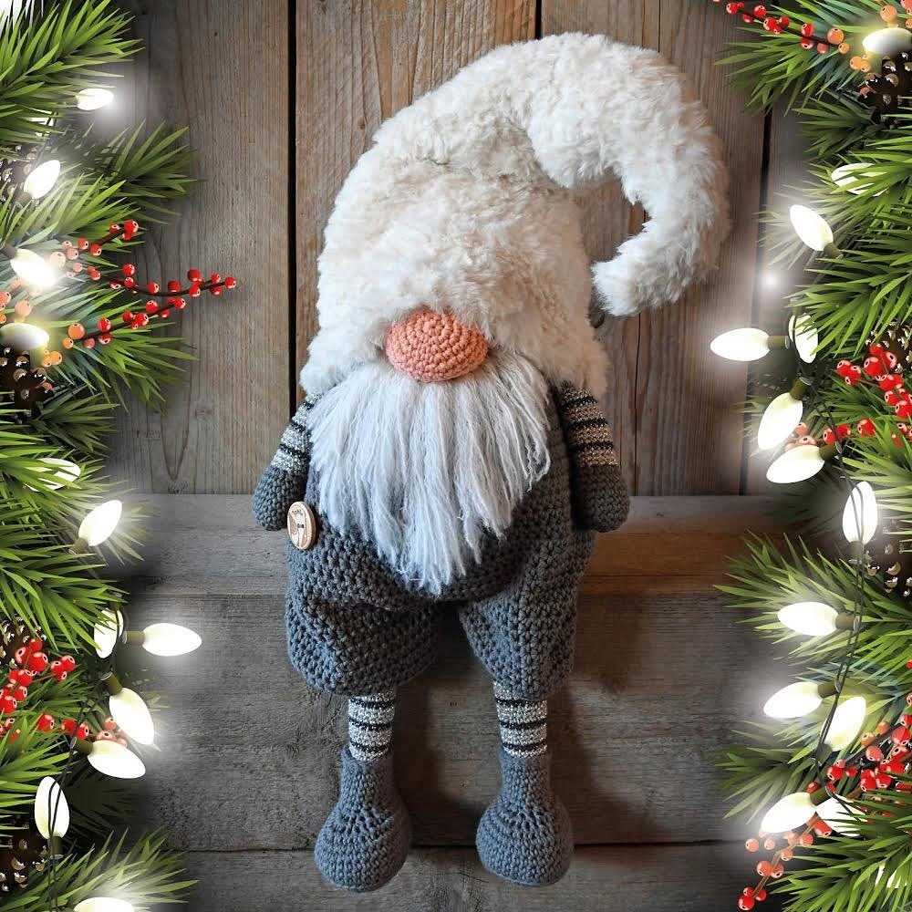 Free gnome knitting pattern