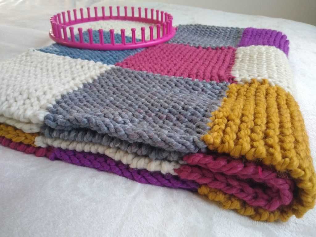 Round loom knitting blanket patterns for beginners