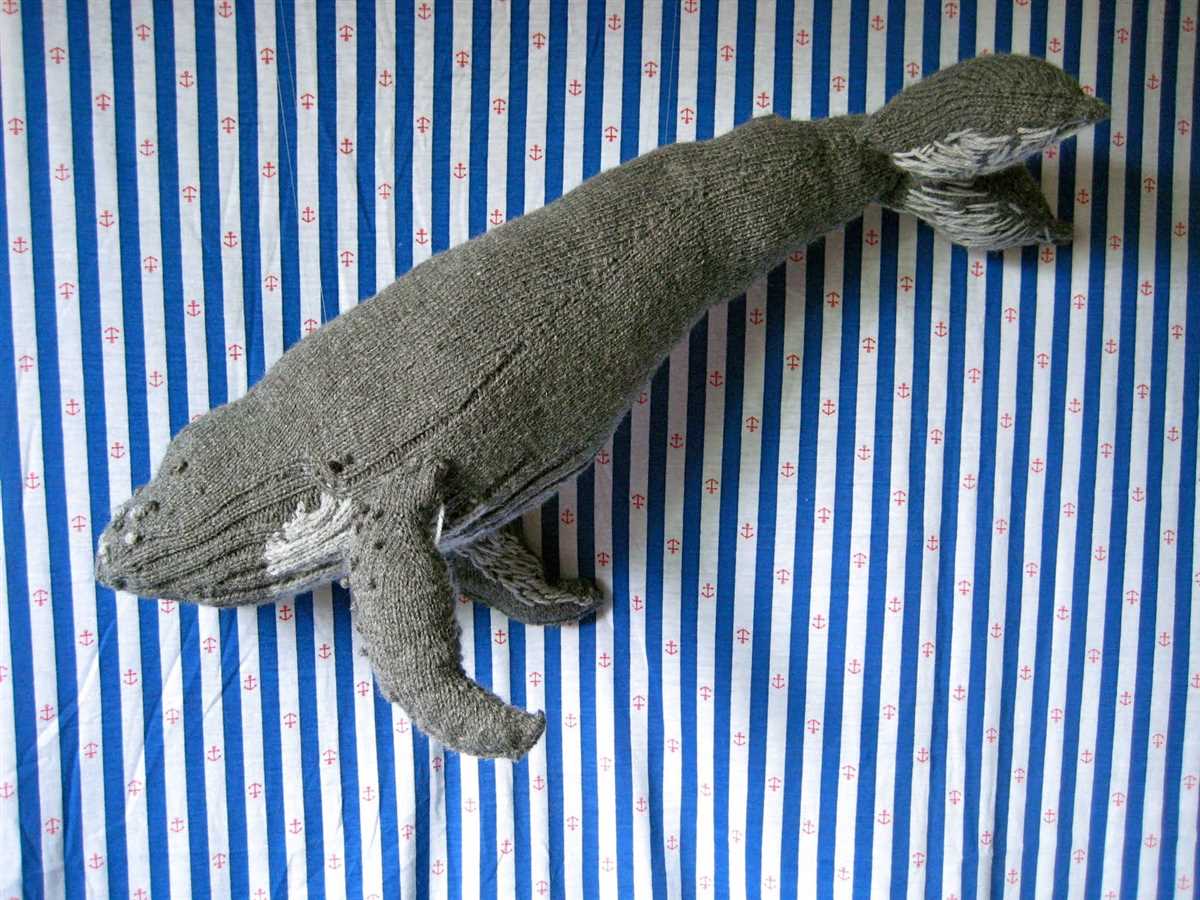 Free whale knitting pattern