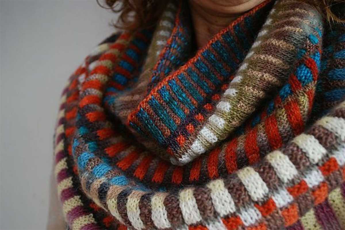 Twisted knit scarf pattern free