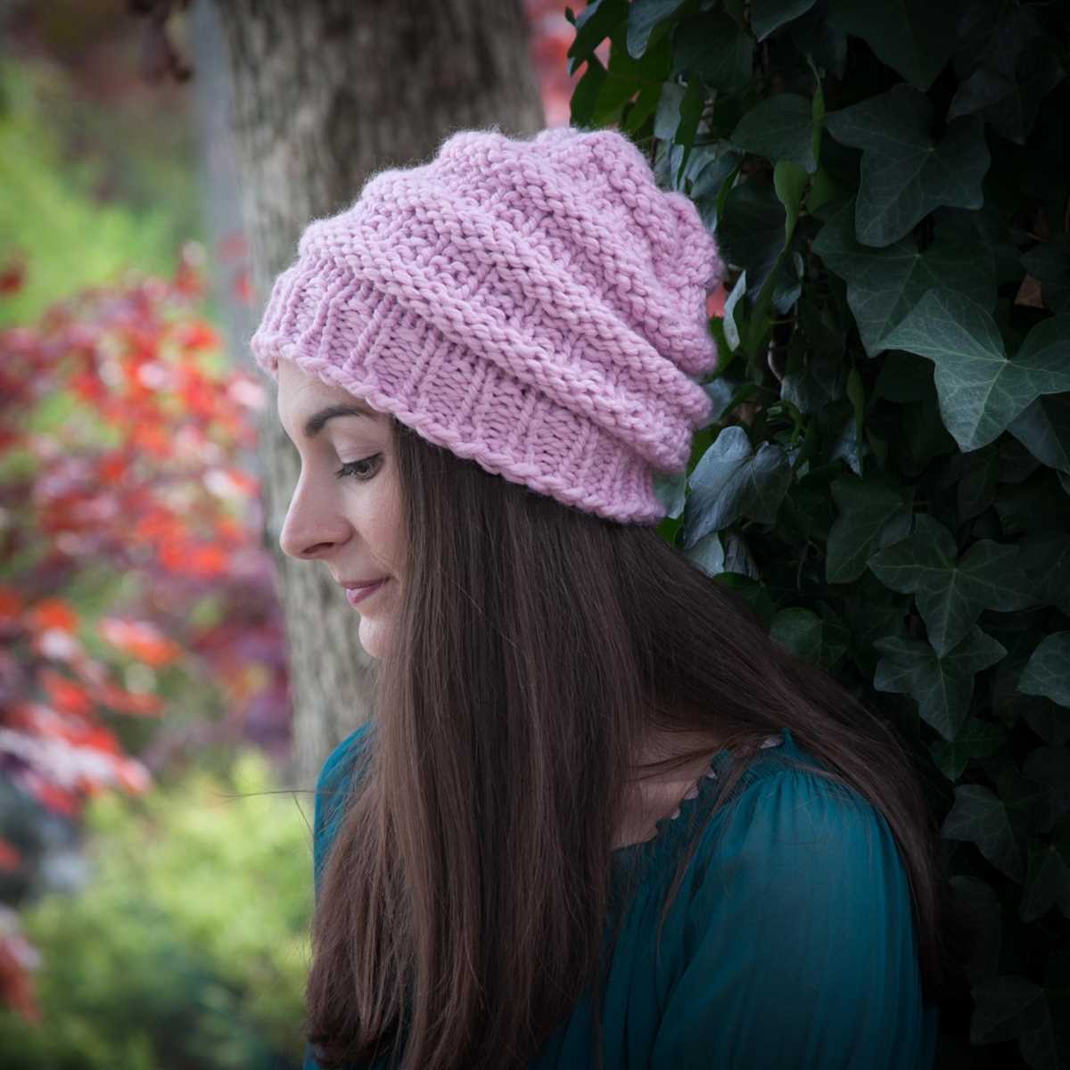 Bubble beanie hat knitting pattern