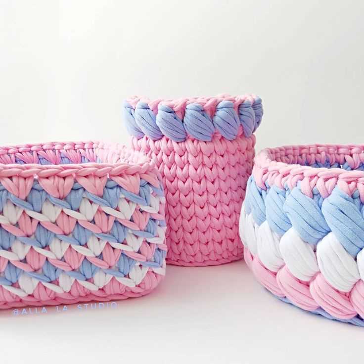 Folding knitting basket pattern