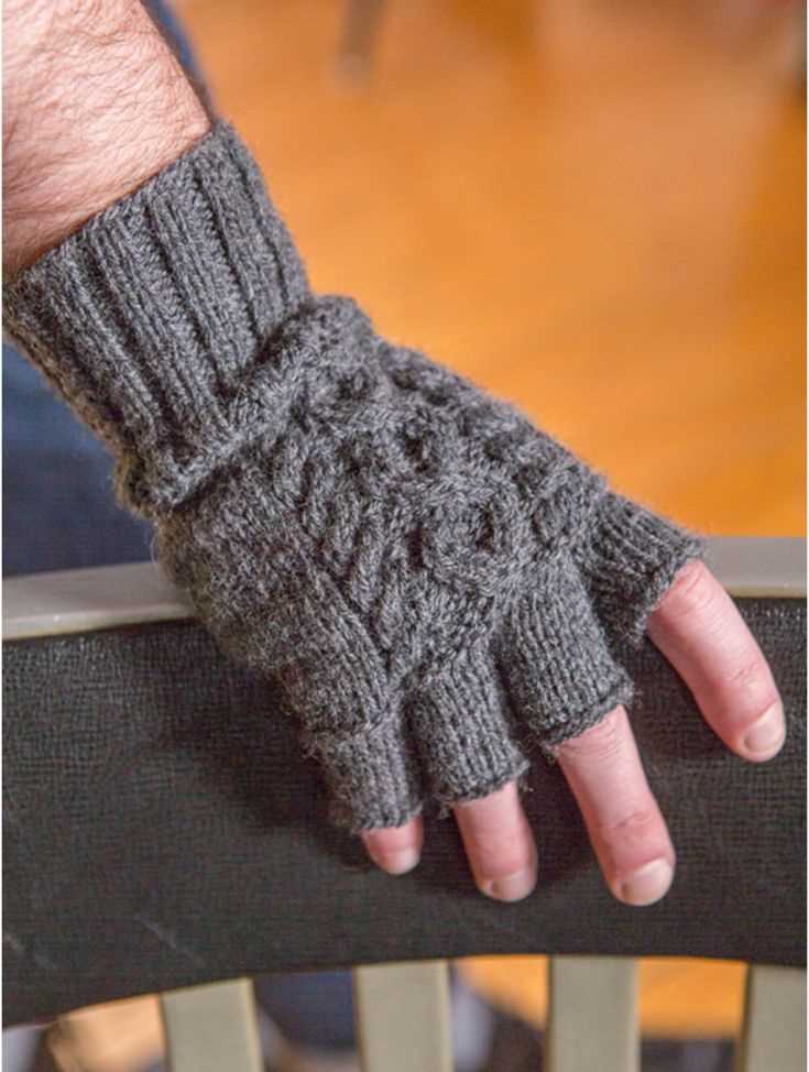 Fingerless gloves mens knitting pattern