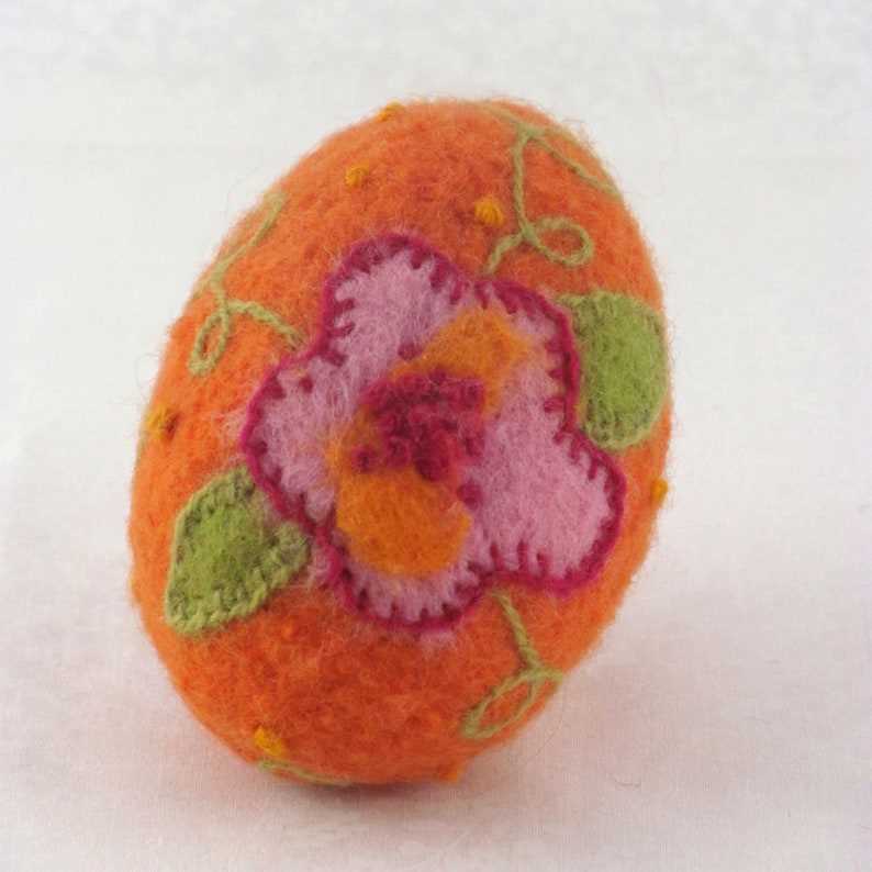 Knit easter egg pattern