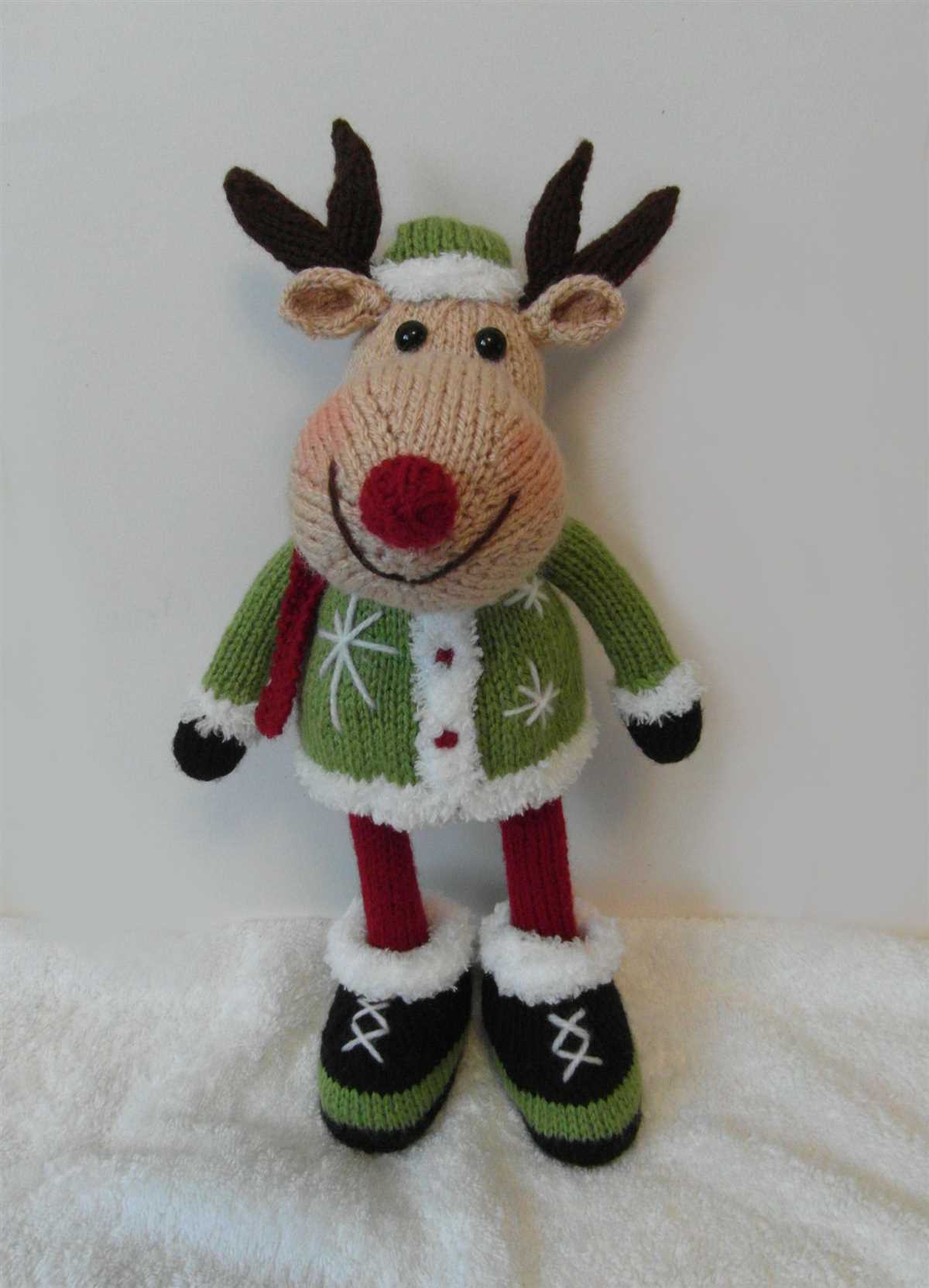 Free christmas knitting patterns for dogs