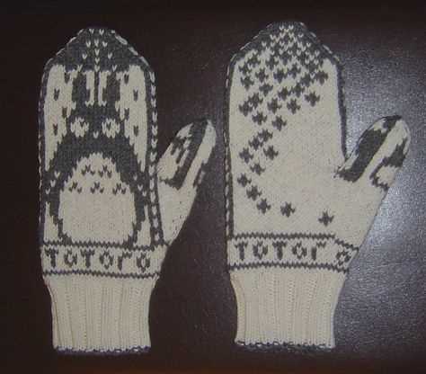 Totoro mittens knitting pattern