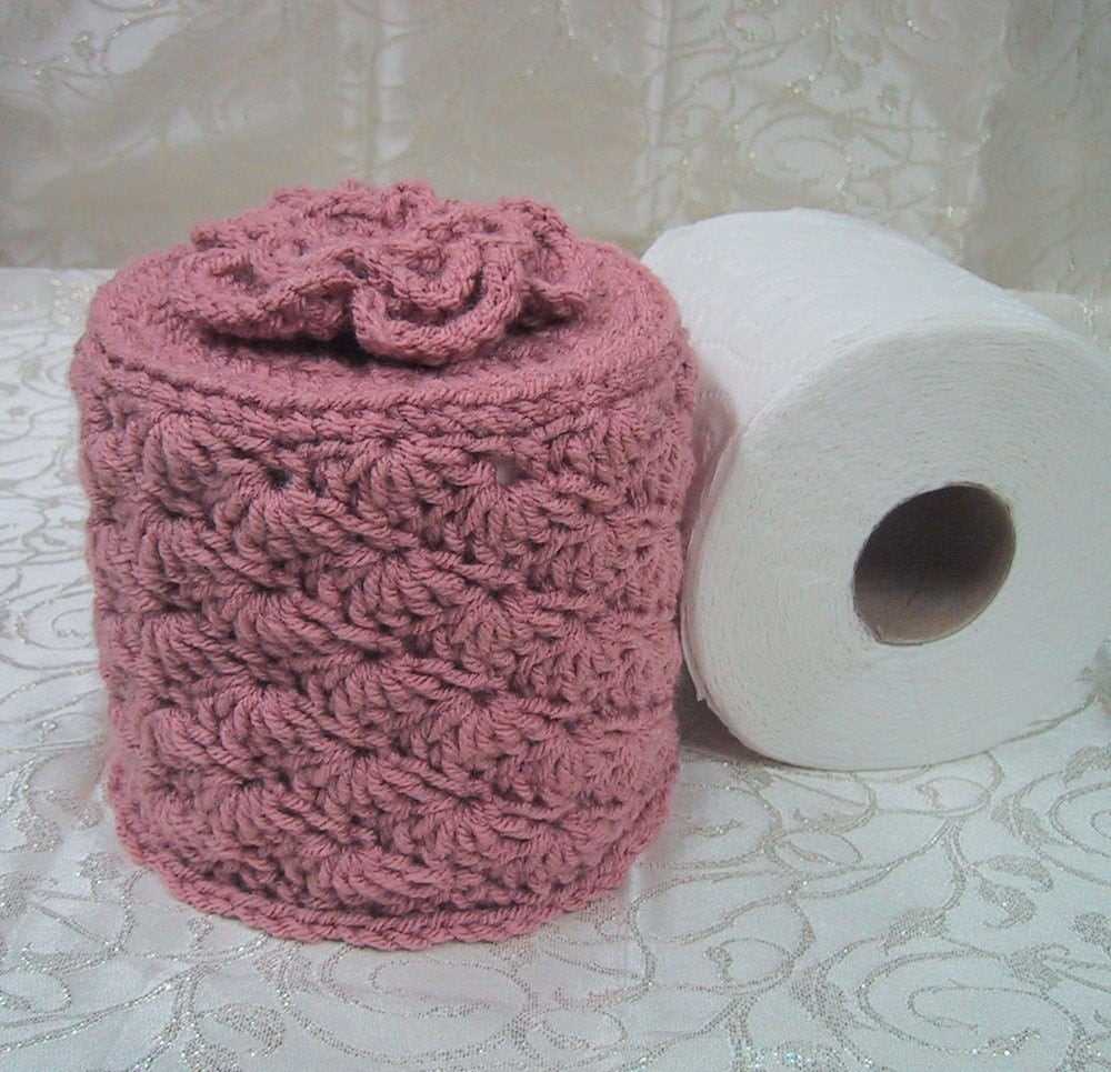 Toilet roll cover knitting pattern