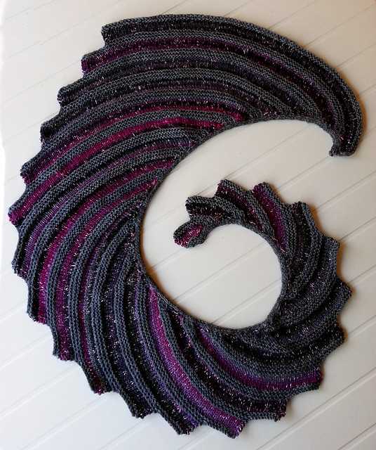 Free knit hitchhiker scarf pattern